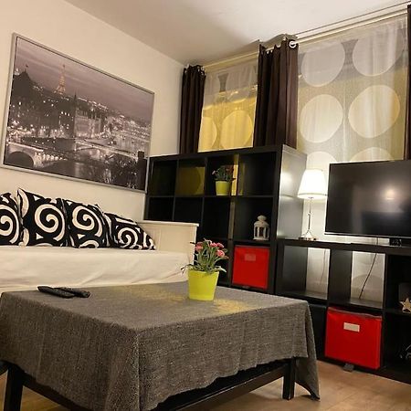 Appartamento Avenue Louise Bruxelles Esterno foto